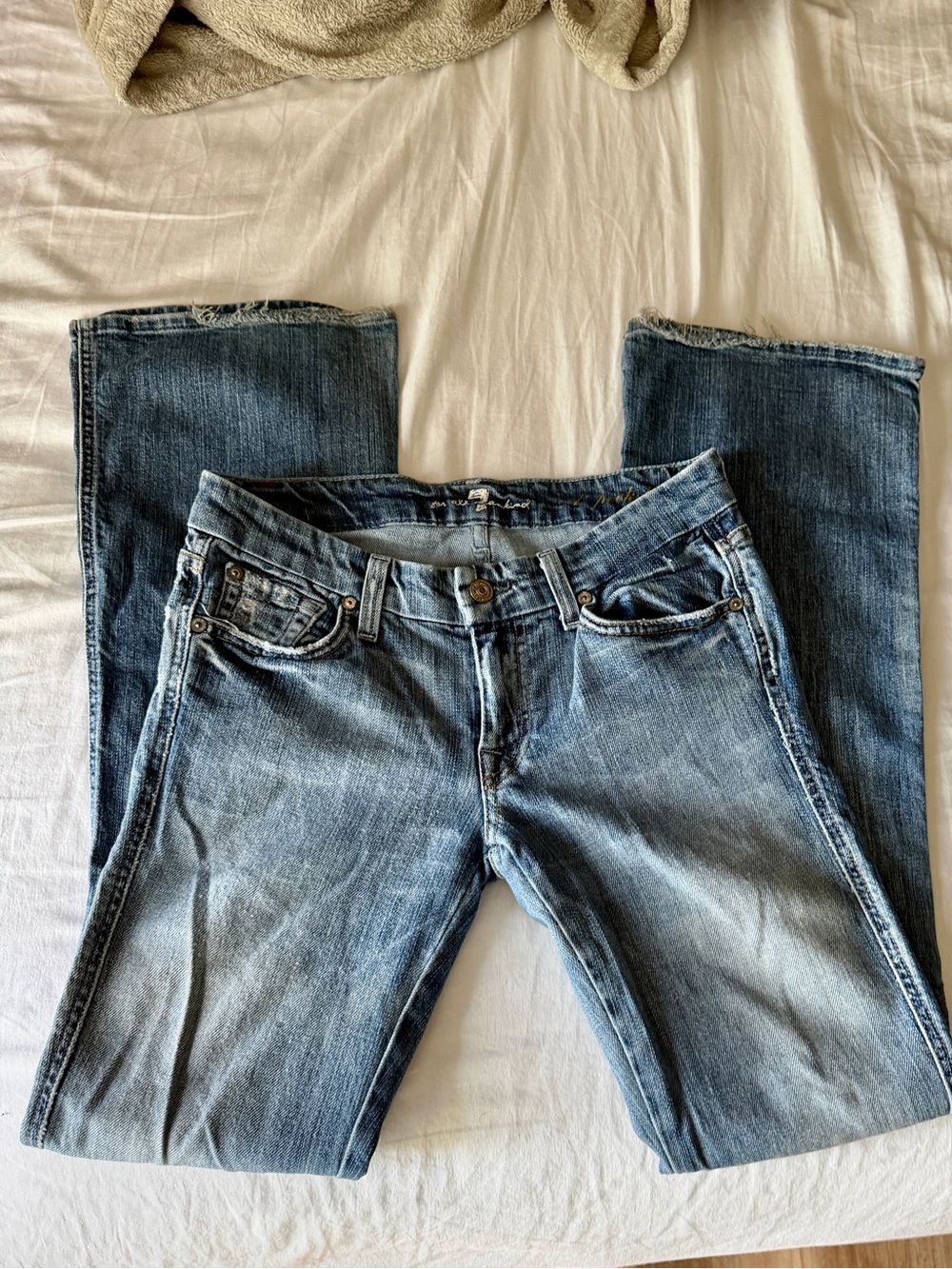 Classic 7 For All Mankind Women's Blue Denim Jeans